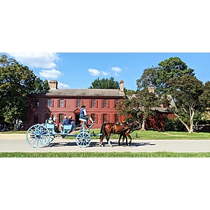 [Travelzoo Members] Williamsburg Woodlands Hotels VA Room Rates, Waived Resort Fees, Parking, Tickets to Colonial WIlliamsburg & More From $99 (Travel Thru December)