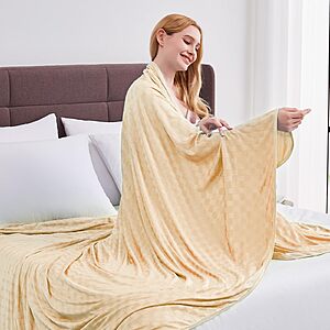 Topcee Cooling Blanket, Summer Cooling Blankets for Hot Sleepers, Arc-Chill Q-Max>0.5 Cool Fiber, Oeko-TEX 100% Certified, Soft, Breathable 90"x108" $17.99