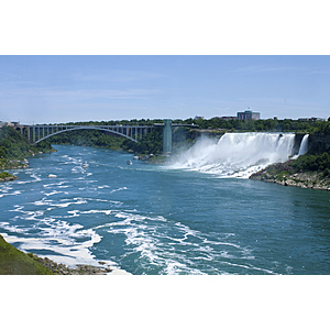 Round Trip Washington DC to Toronto Canada (Niagara Falls) $216 Nonstop Airfares on Air Canada or Porter Airlines BE (Travel August - October 2026)