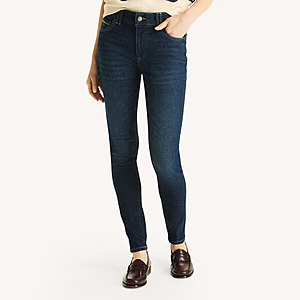 Nautica: 20% off $125+ and up to 60% off Sitewide