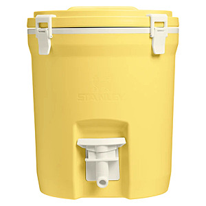 Stanley Adventure Fast Flow Water Jug 2G $26.4