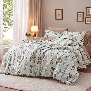 [Prime] 3-Piece Bedsure Floral Queen Comforter Set (White) $19.79 + Free Shipping