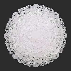 AmerCareRoyal 6“ Disposable Paper Lace Doilies, White, Case of 10,000 $95.23