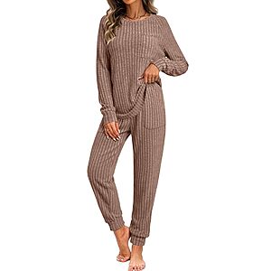 JUSTFASHIONNOW Women’s Ribbed Lounge Set $11.99