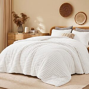 Quataly Marshmallow 3-Piece Queen Fleece Comforter Set (White, Striped) $19.99 + Free Shipping w/ Prime or on $35+