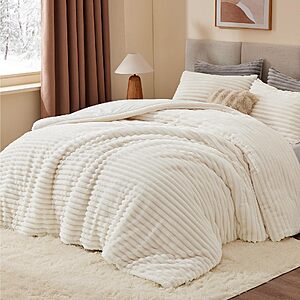 BEDELITE Fleece Queen Comforter Set, Fluffy Bed Set $23.09