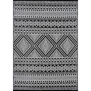 6' x 9' Beverly Rug  Moroccan Reversible Plastic Indoor/Outdoor Area Rug (Black/White) $29.85 + Free Shipping