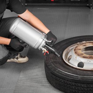 VEVOR Portable Tire Bead Seater, 1.6 Gal / 6 L Air Bead Blaster, Handheld Tire Inflator Tool, $74.98