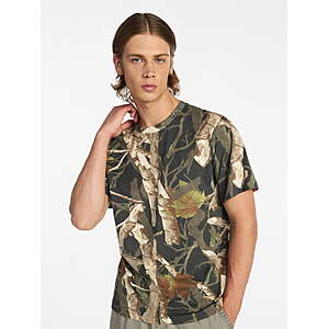$4.05 FS Walmart+ No Boundaries Standard Fit Cotton Tee in Camo Green with Short Sleeves, Men's and Big Men's XS-5X