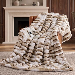 Amazon – Ongain 50"x60" Heated Faux Fur Throw Blanket - $35.99 w/ Code
