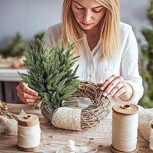 20 Pcs Christmas Norfolk Pine Branches