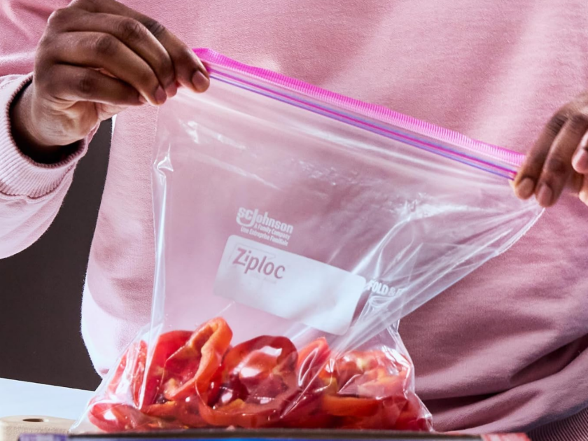Ziploc 2-Gallon Food Storage Bags 12-Ct Only $5.xx on Amazon (Reg $13)