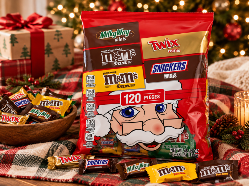 YUM! 120ct Holiday Christmas Candy Only $19.xx on Amazon! Includes M&MS’s, Snickers, Twix & More!