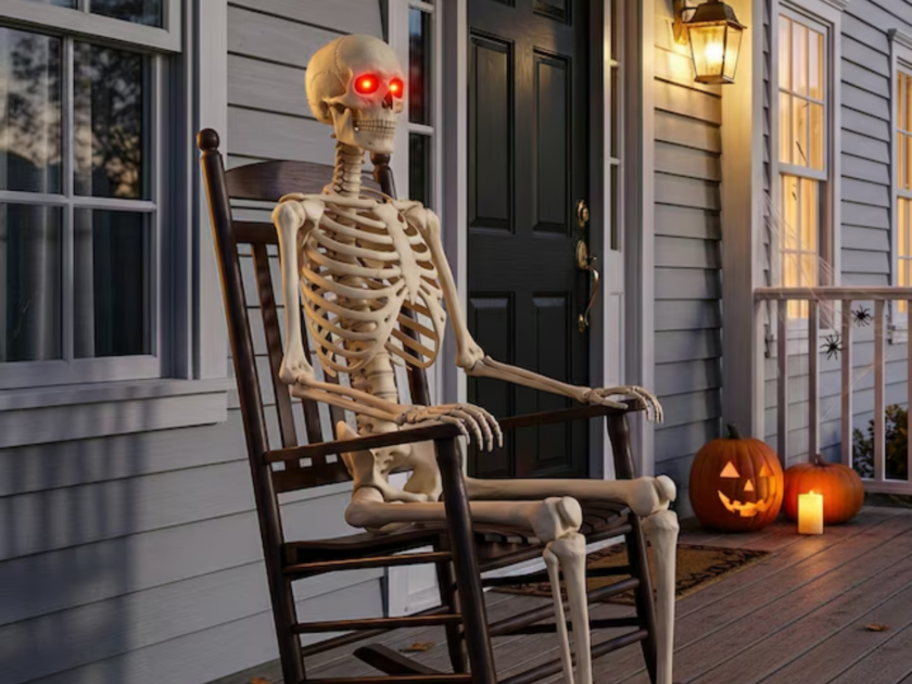 BOGO 5ft Skeleton’s at Lowe’s! JUST $22.xx each (Reg. $45)