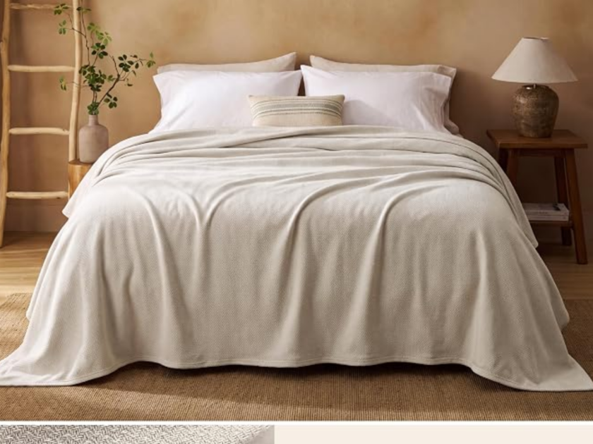 90″ x 90″ Bedsure 100% Cotton Herringbone Weave Blanket Queen Only $16.xx on Amazon (Reg $34)