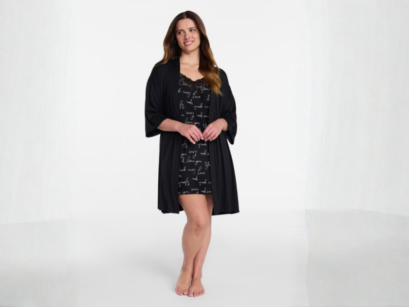 Joyspun Women’s Dreamy Soft Collection Knit Robe Only $3 at Walmart (Reg $15)