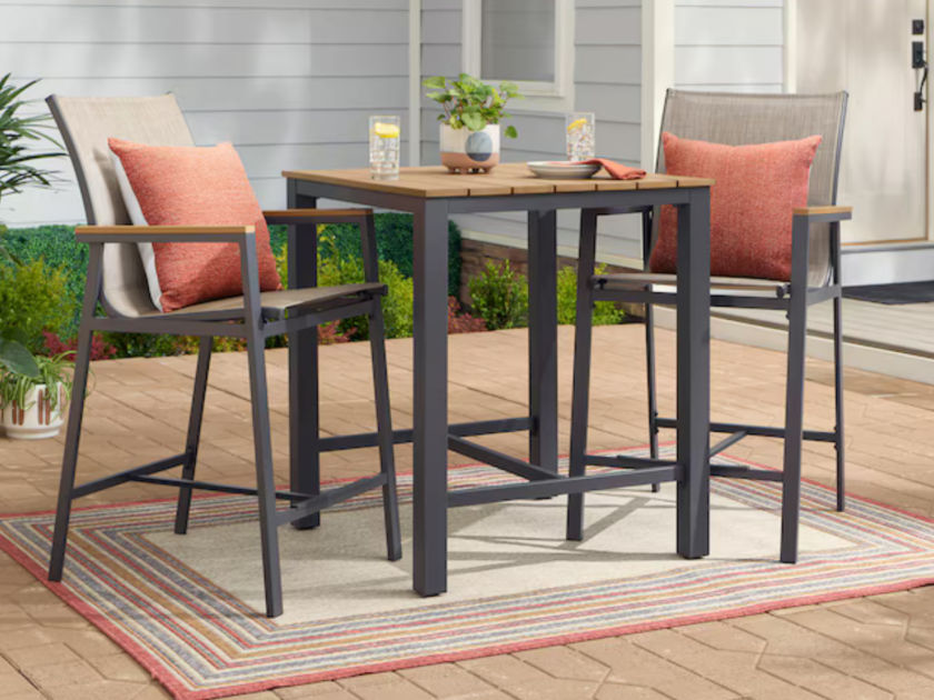 Lowes Outdoor Decorative Throw Pillows From $5!