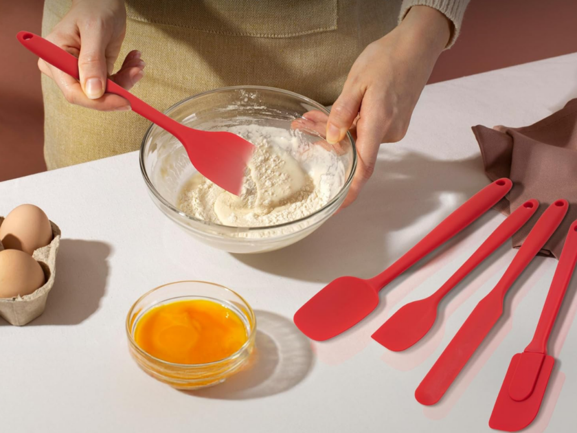 NutriChef 23 Pc Baking Utensils Set Only $13.xx on Amazon (Reg $17)