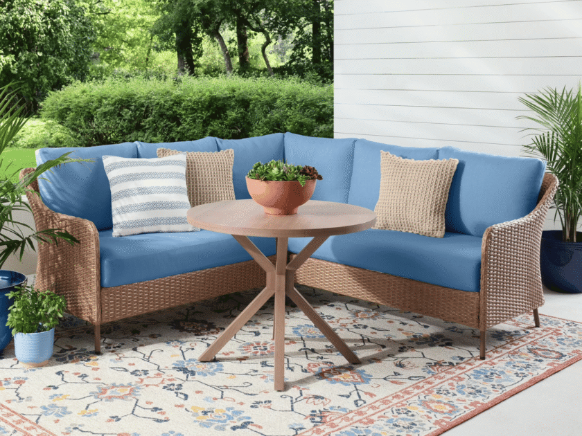 Save $200 Off This Mainstays Chelsea Outdoor Patio 4-Piece Sectional Dining Set