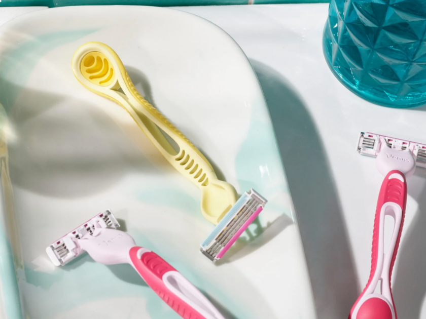 Gillette Female Venus Simply3 Dragonfruit Women’s Disposable Razors Only $2 After Walmart Cash (Reg $6)