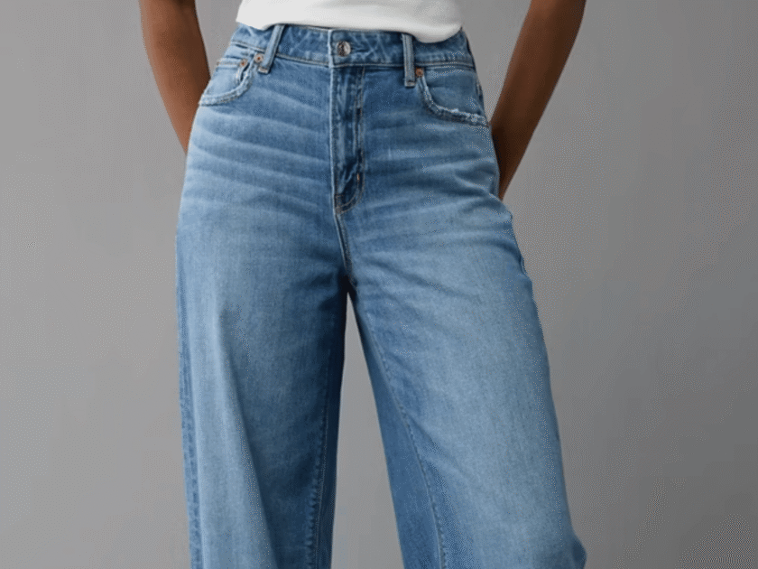 400 Instantly Win Jeans in The AE Jeans for Life Sweeps & IWG!