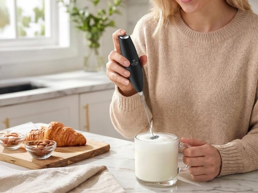 Zulay Kitchen Handheld Milk Frother Only $7.xx on Amazon (Reg. $17)