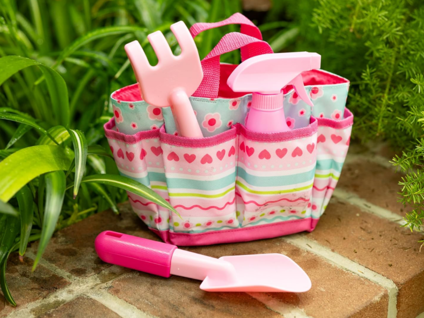 Melissa & Doug Sunny Patch Pretty Petals Gardening Tote Only $11.xx on Amazon (Reg $21)