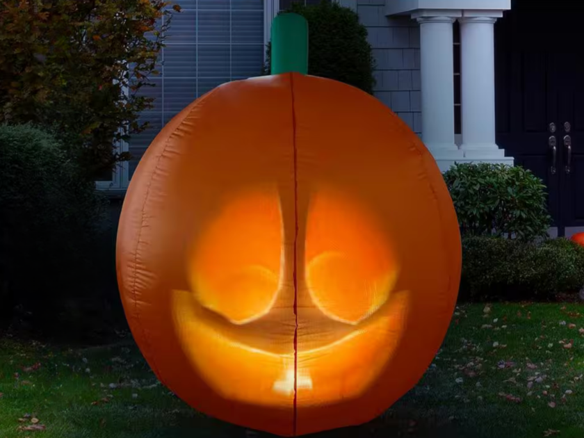 Jabberin Jack Giant 5 ft. Inflatable Talking Animated Pumpkin Only $84 at Home Depot (Reg $99)