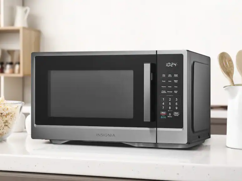 Insignia 1.1 Cu. Ft. Countertop Microwave Only $79.99 at Best Buy (Reg. $130)