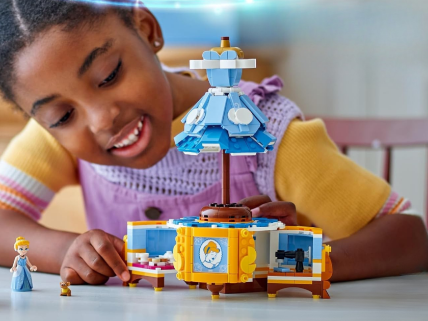 LEGO Disney Princess Cinderella’s Dress $21 on Amazon (Reg $40)!