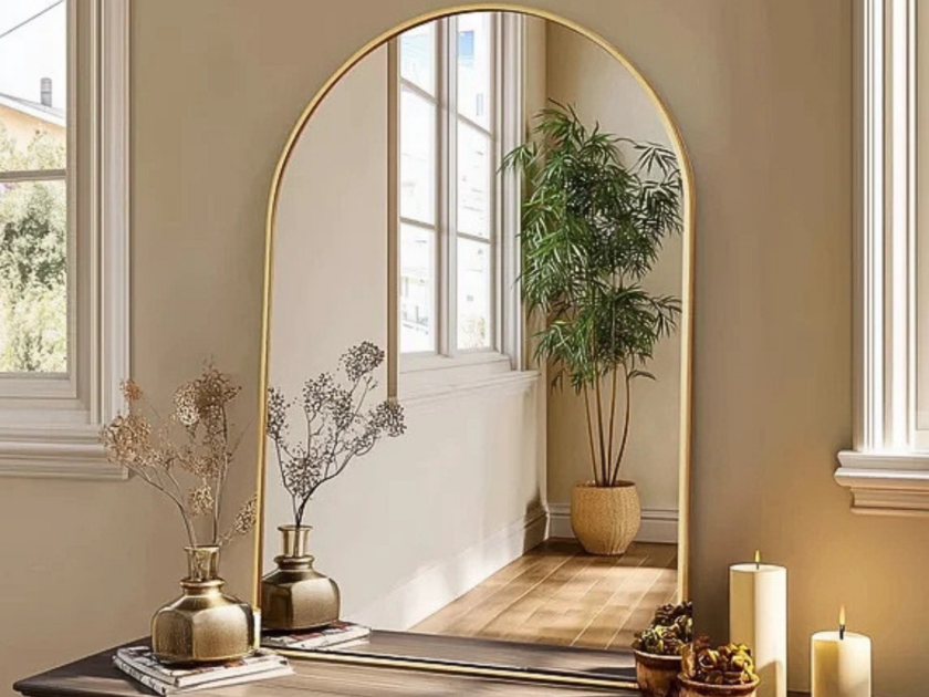 20″x30″ Gold Arched Mirror Now Just $18.xx at Walmart (Reg $47)!