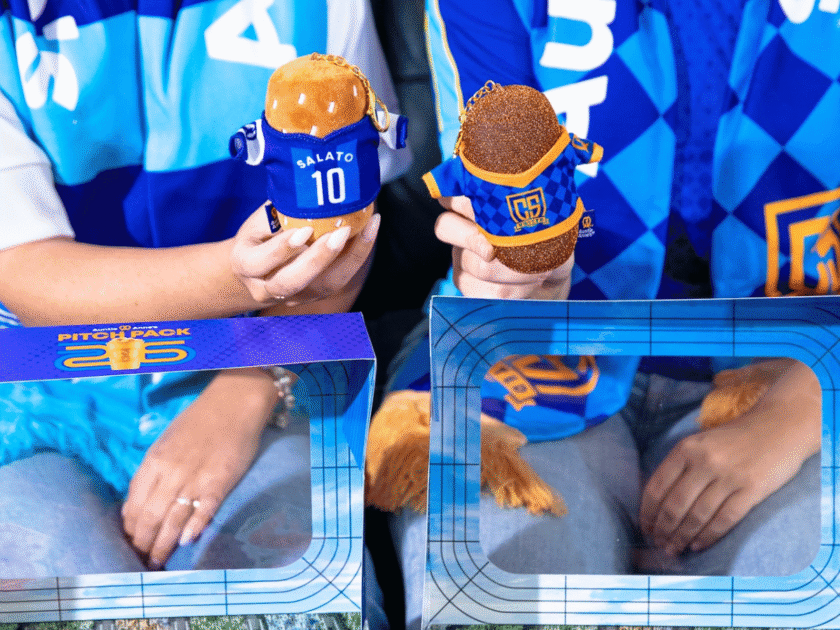 Auntie Anne’s Nug Cup Merch Giveaway