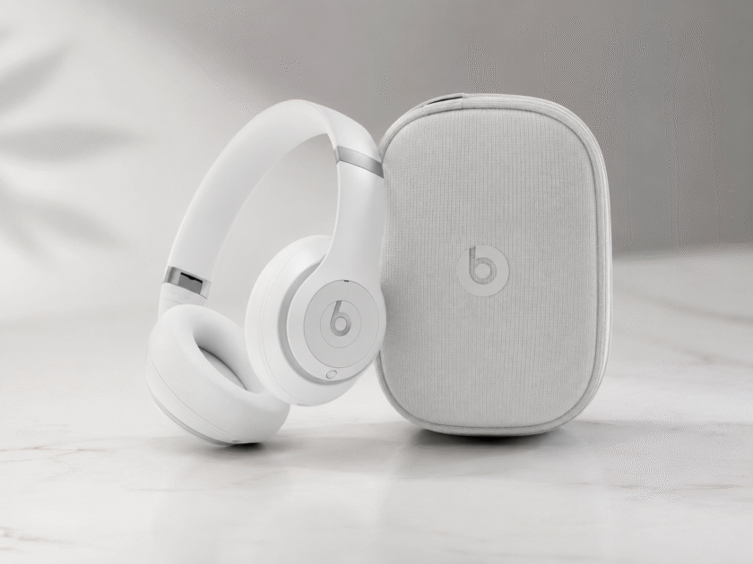 Beats Studio Pro Wireless Headphones – Matte White Now $132 (Reg.$350)