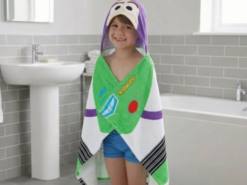Toy Story Buzz Lightyear Kids Hooded Towel Only $6 at Walmart! SO CUTE!