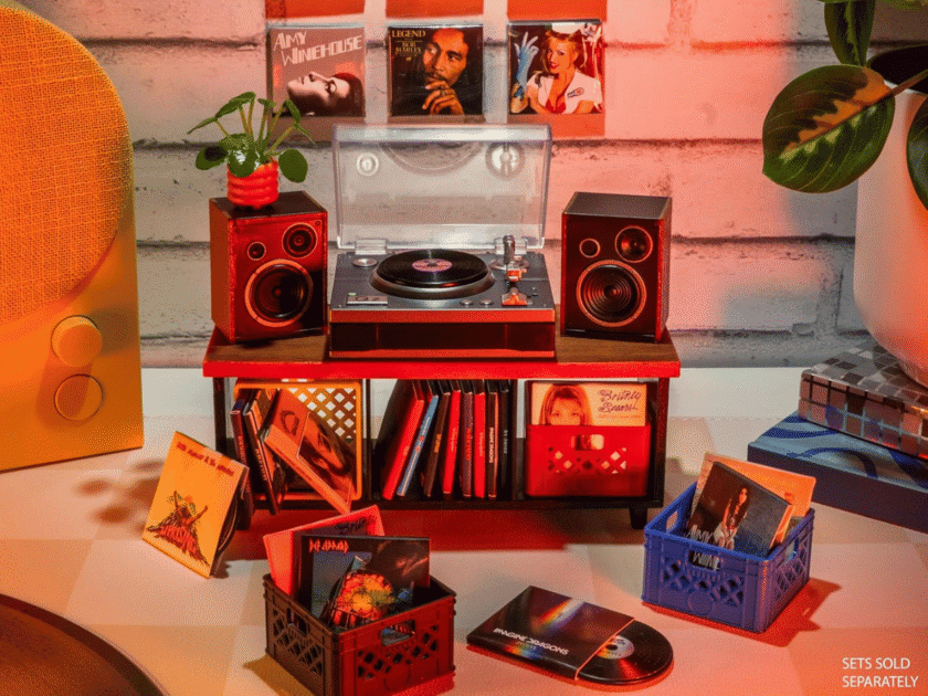 MGA’s Miniverse Vinyl Record Player Now Available | Really Plays Music!