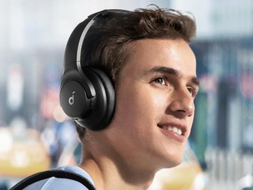 Soundcore by Anker Q20i Hybrid Active Noise Cancelling Headphones Only $39.xx on Amazon (Reg. $70)