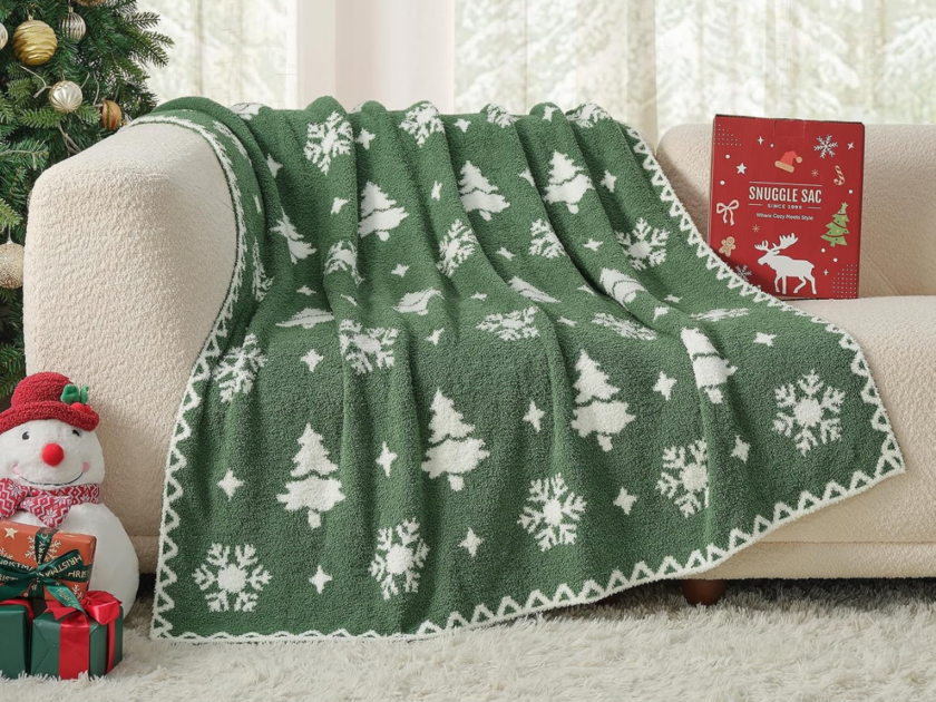Snuggle Sac Christmas Throw Blanket Only $19.xx on Amazon (Reg $40)!