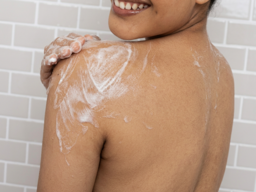 Aveeno Daily Moisturizing Body Wash Refill Only $4.xx on Amazon (Reg $12)