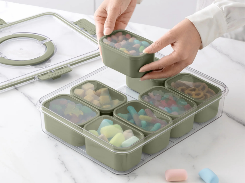Cook With Color 8-Compartment Snackle Box From $5 at Walmart (Reg $10)