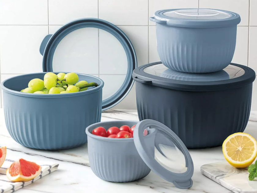 CUTE! Nesting Bowls w/ Lids 8-Piece Set Only $11.20 at Macy’s (Reg. $32)