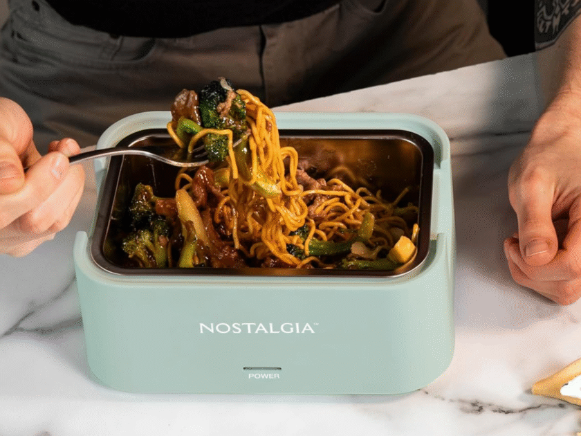 Portable Heated Lunch Box JUST $17.xx at Kohl’s (Reg. $35)