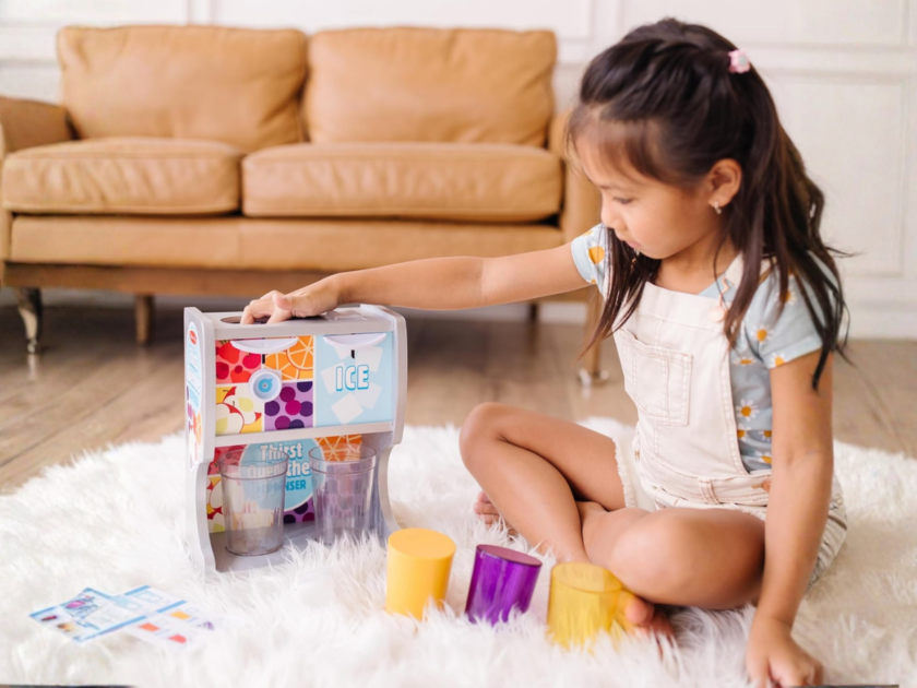 Melissa & Doug Wooden Thirst Quencher Drink Dispenser Only $23.xx on Amazon (Reg $44)