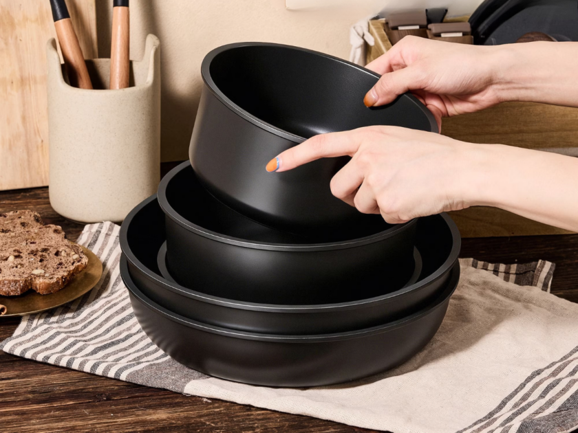 Carote 24-Piece Nonstick Cookware Set Only $59.xx (Reg. $110)