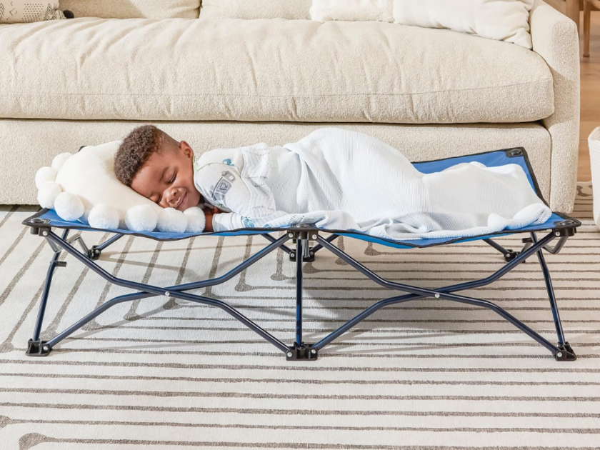 Regalo Portable Toddler Bed Only $19 on Amazon (Reg. $35)