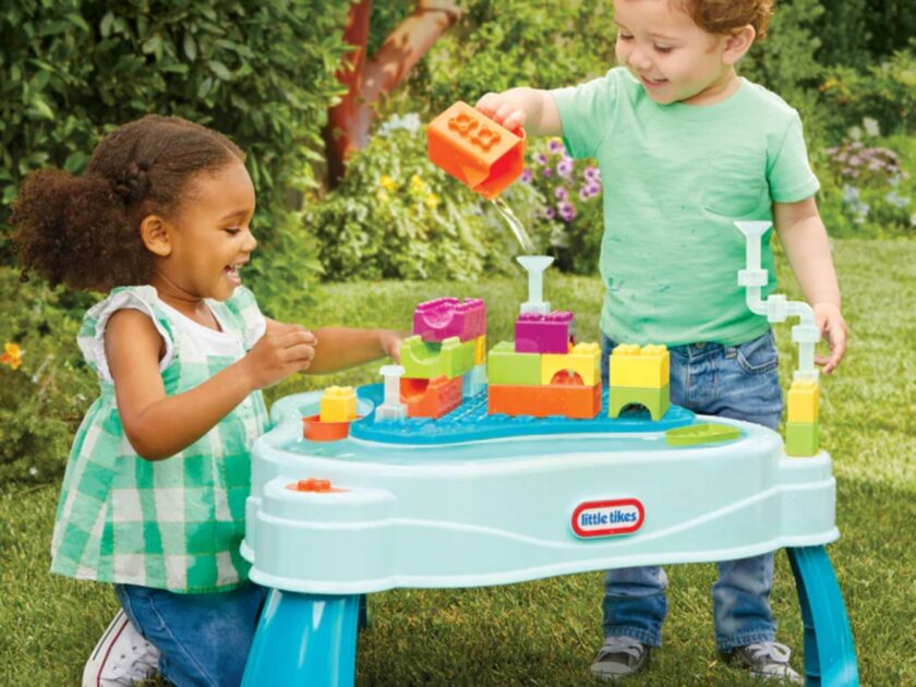 Little Tikes Build & Splash Water Table Only $28.50 at Walmart (Reg. $50)