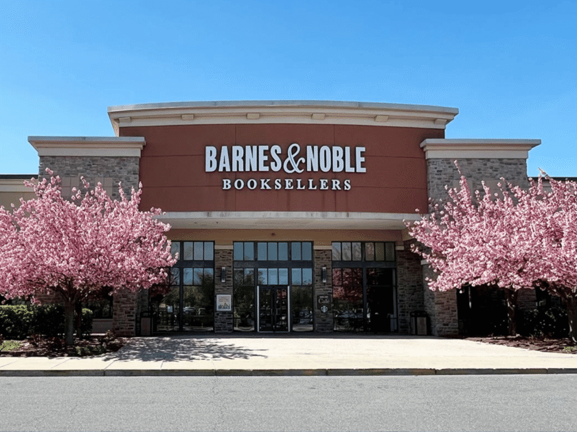 Free Witch & Broom Halloween Build Event at Barnes & Noble in October