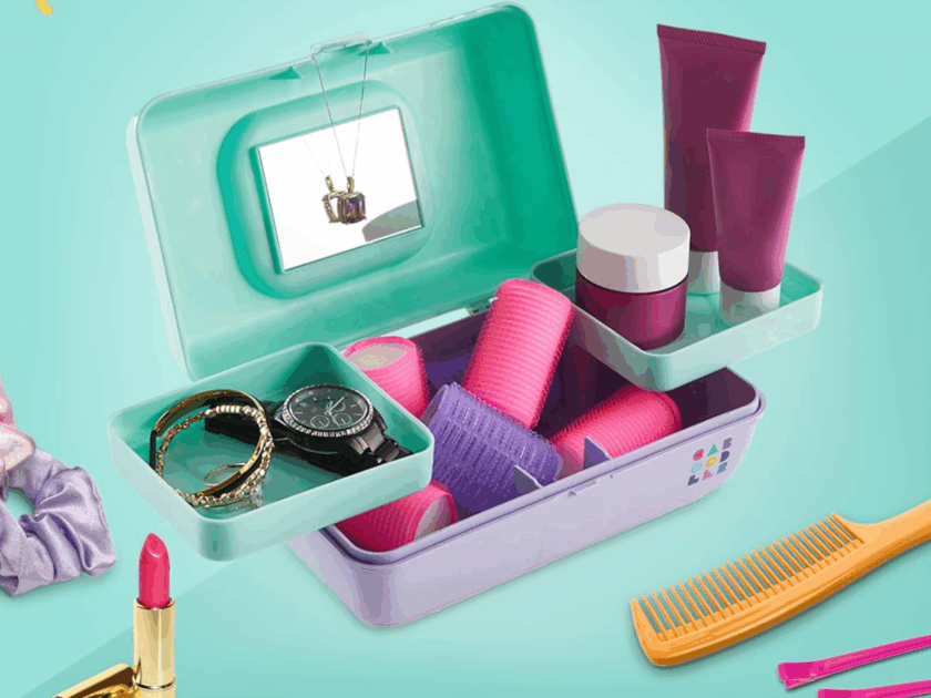 Caboodles Pretty in Petite Only $9 on Amazon (Reg. $17)