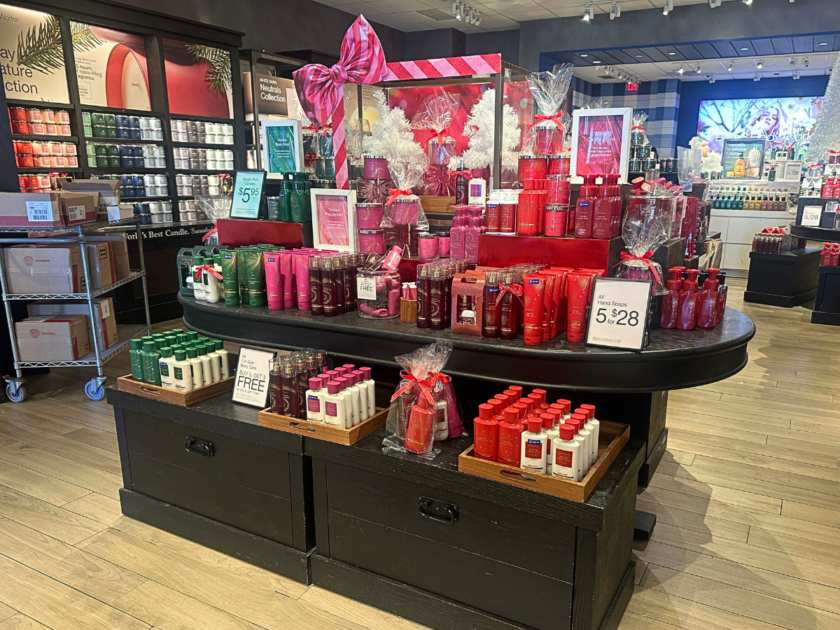 Bath & Body Works Full-Size Body Care Only $5.95 (Reg $16+) – Includes Holiday Scents!