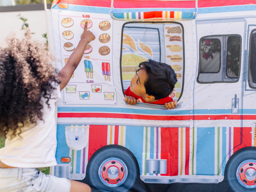 Melissa & Doug Food Truck Tent ONLY $18.55 on Walmart (Reg. $50)
